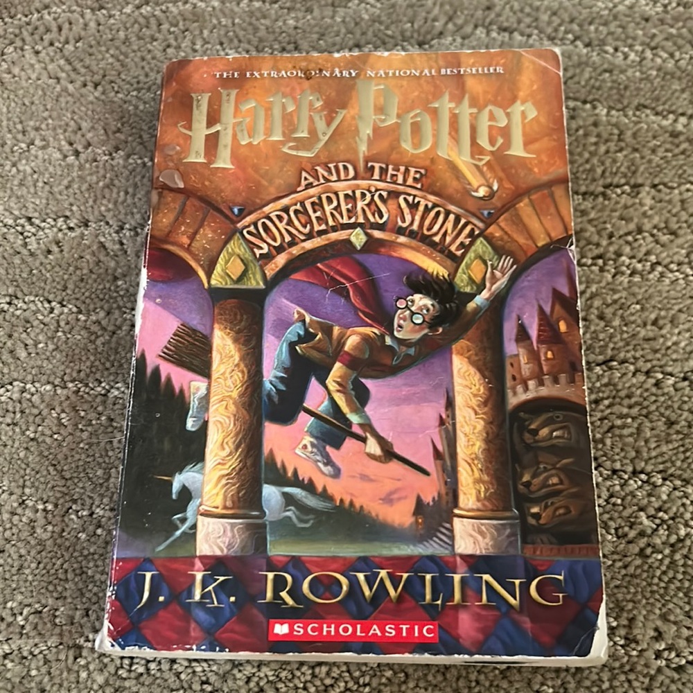 Harry Potter and the sorcerer Stone book